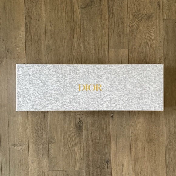 Dior Other - Dior White Box with Gold Logo